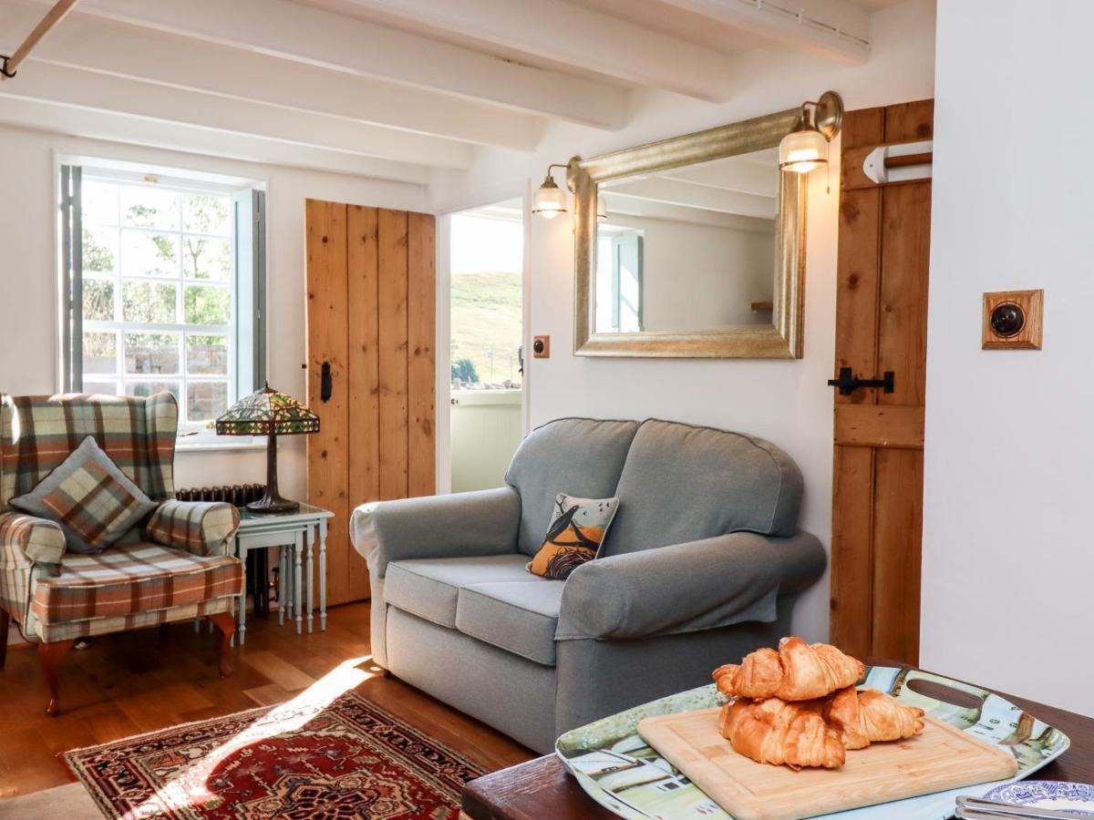 Michaelmass Cottage Вітбі Екстер'єр фото